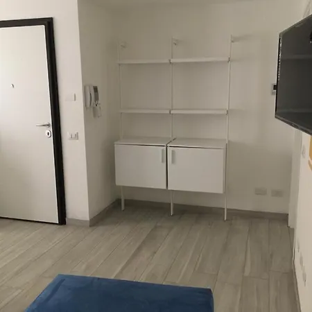 Gambara شقة